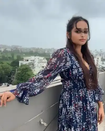 Laundi Escorts